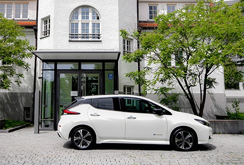 E-Auto ein halbes Jahr ausprobieren – ADAC SE mit Nissan Leaf TEKNA im Portfolio / Sonderkonditionen für ADAC Mitglieder via Halbjahres-Miete und im Leasing